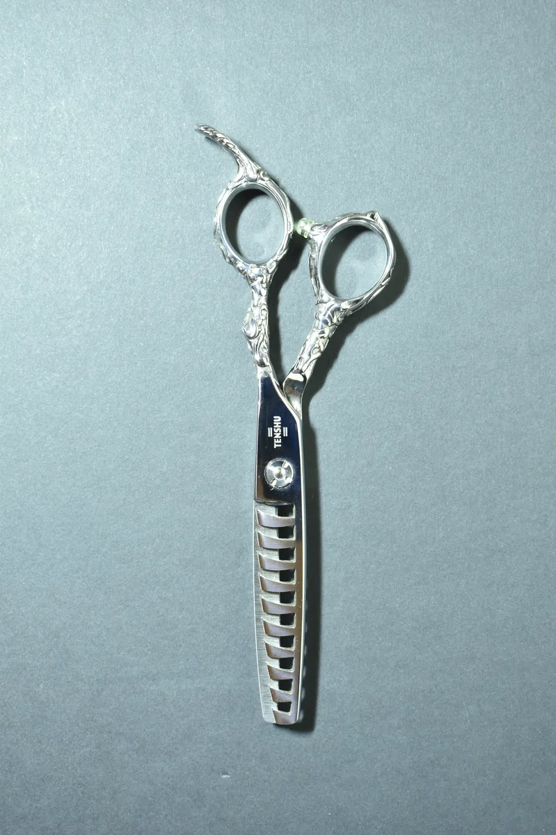 thinning shears